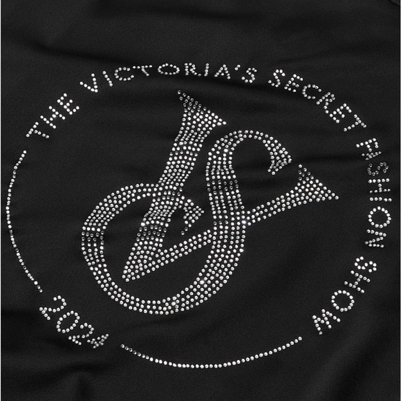 NEW XS/S VICTORIA'S SECRET FASHION SHOW 24’ BLACK Glazed Satin Long Robe - Picture 5 of 8